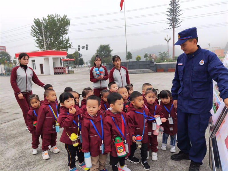 盐亭东辰幼儿园