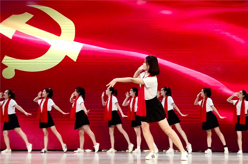 东辰六力幼教2022新年贺词 | 相约五周年 汇思赢未来