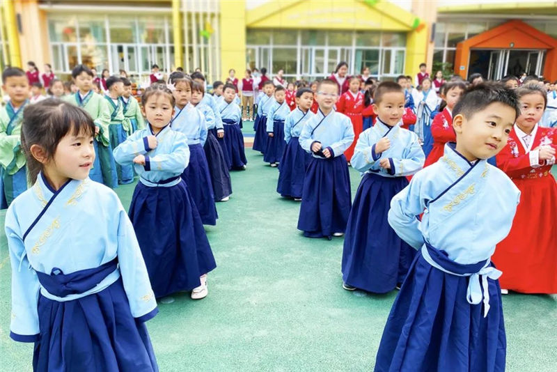 “大国学”特色课程建设 | 幼儿乐学 教师擅教 家长共学